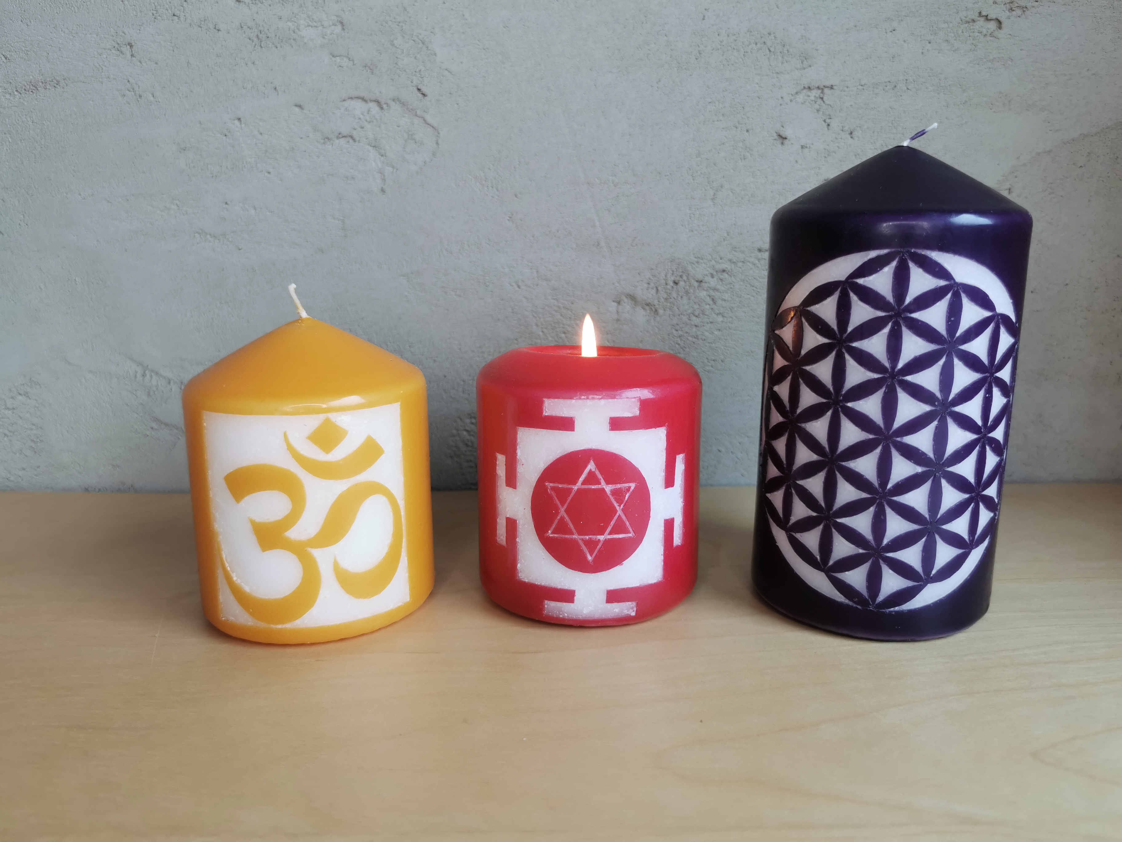 Ritual und Meditations- Kerze - das Feuer entzünden
